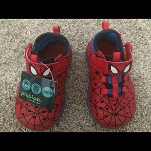 Stride Rite Spider Man Phibian Made 2 Play Shoes